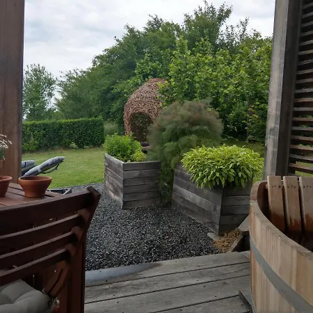 Hisice Carna - Carna Vikendica *