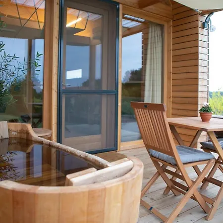 Hisice Carna - Carna *