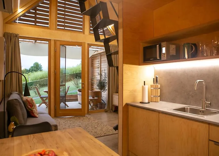 Hisice Carna - Carna *